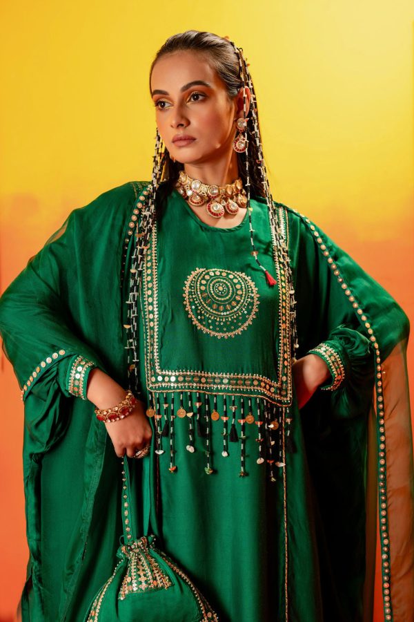 Vani Green AntiFit Kurta Set With Dupatta For Discount